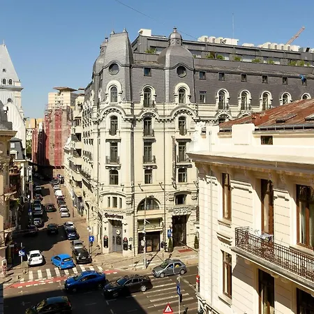 Stylish & Spacious Apartment Near The Old Town - A Touch Of History, A Dash Of Modernity Bucharest Exterior photo